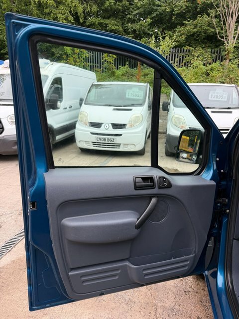Ford Transit Connect Panel Van 1.8 Tdci T200 LX L1 H1 200808 Blue #31