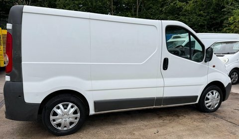 Vauxhall Vivaro 2.5 Cdti Double Cab Crew Van Ex Fire Service Stunn Red #7