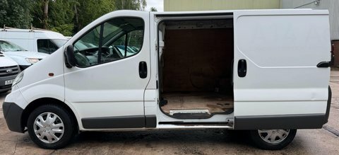 Vauxhall Vivaro 2.5 Cdti Double Cab Crew Van Ex Fire Service Stunn Red #12