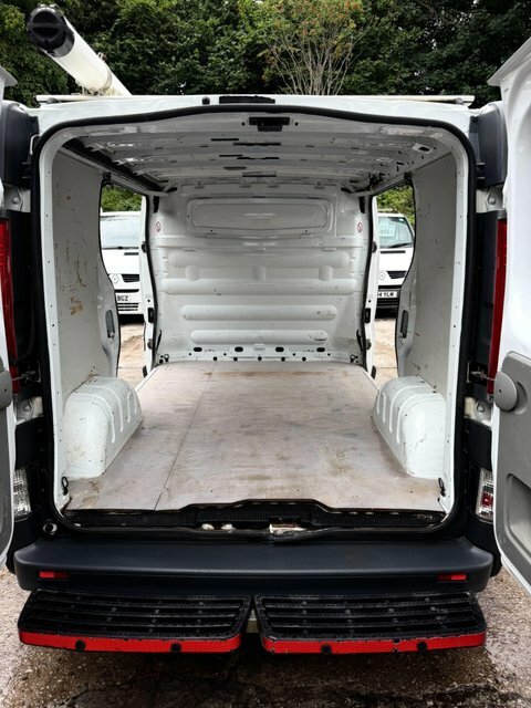 Vauxhall Vivaro Swb L1h1 2700  #11
