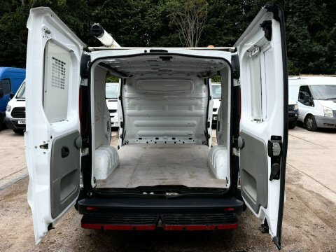 Vauxhall Vivaro Swb L1h1 2700  #10