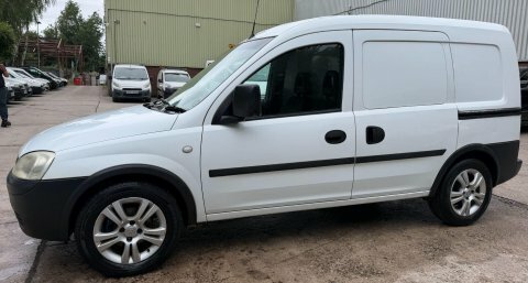 Vauxhall Combo Car Derived Van 1.3 Cdti 1700 16V 200707 White #21