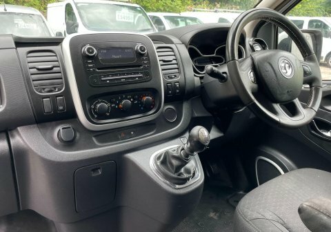 Vauxhall Vivaro 2900 L2h1 Cdti Pv White #30