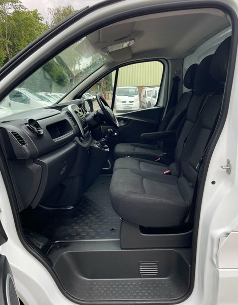 Vauxhall Vivaro 2900 L2h1 Cdti Pv White #28