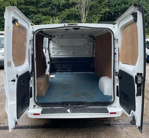 Vauxhall Vivaro 2900 L2h1 Cdti Pv White #9