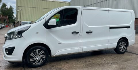 Vauxhall Vivaro 2900 L2h1 Cdti Pv White #16