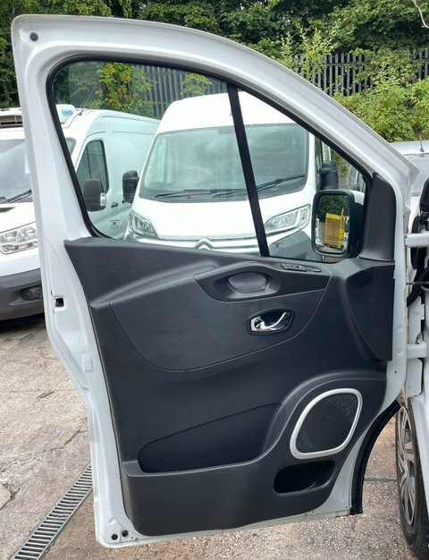 Vauxhall Vivaro 2900 L2h1 Cdti Pv White #27