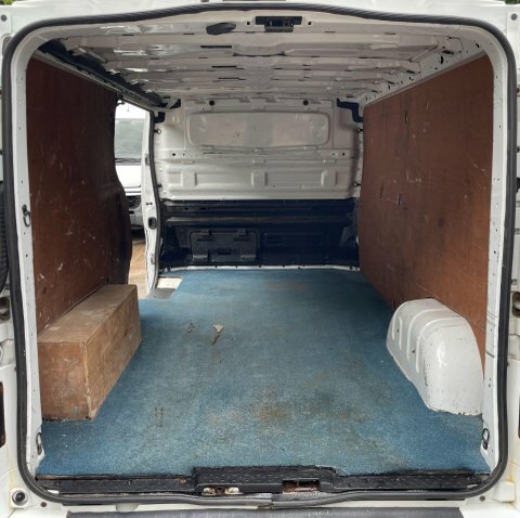 Vauxhall Vivaro 2900 L2h1 Cdti Pv White #10