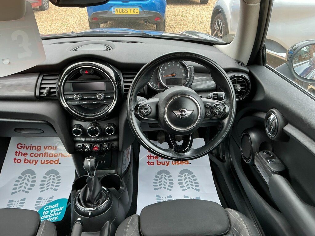Mini Hatch 1.5 Cooper D AK64NZN Blue #4