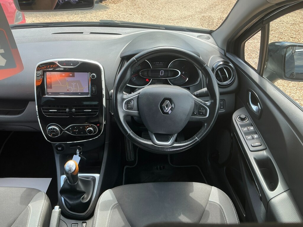 Renault Clio 0.9 Tce 90 Dynamique S Nav HS16GZP Black #4