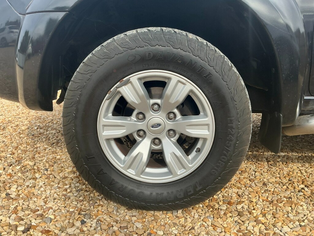 Ford Ranger XL 4X4 White #23