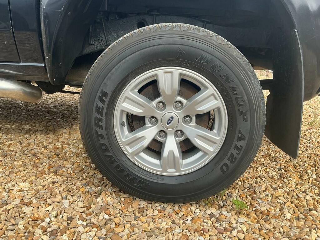 Ford Ranger XL 4X4 White #22