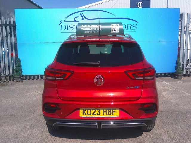 MG ZS Trophy Connect Long Range KO23HBF Red #4