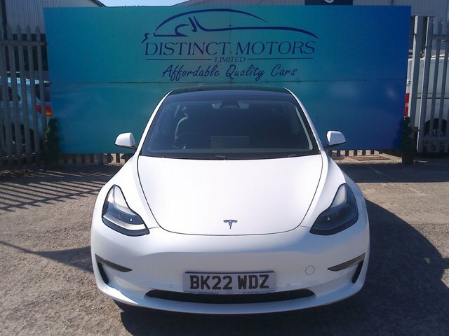 Tesla Model 3 Motor Long Range Saloon BK22WDZ White #2