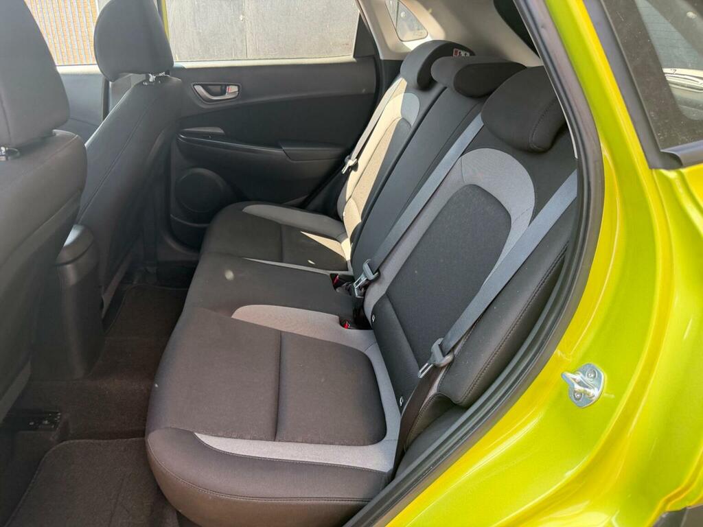 Hyundai Kona Se Orange #11