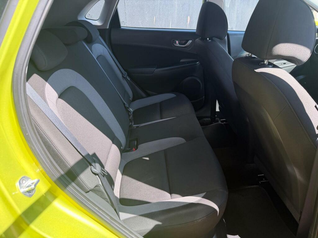 Hyundai Kona Se Orange #10