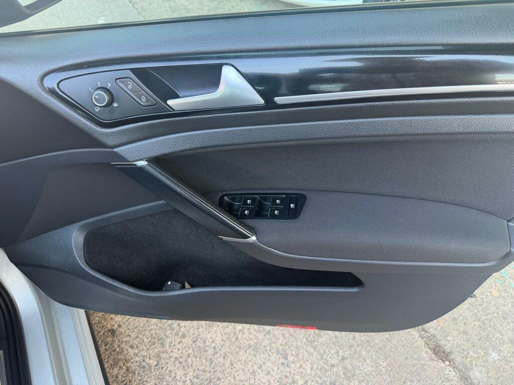 Volkswagen Golf Golf Match Edition Tsi Bluemotion Technology Semi- Black #7