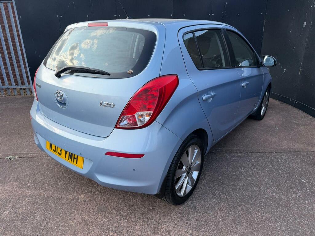 Hyundai I20 Black #15