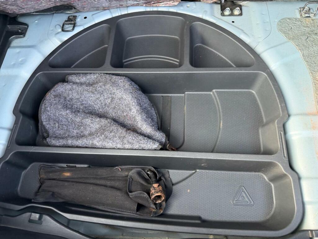 Hyundai I20 Black #12