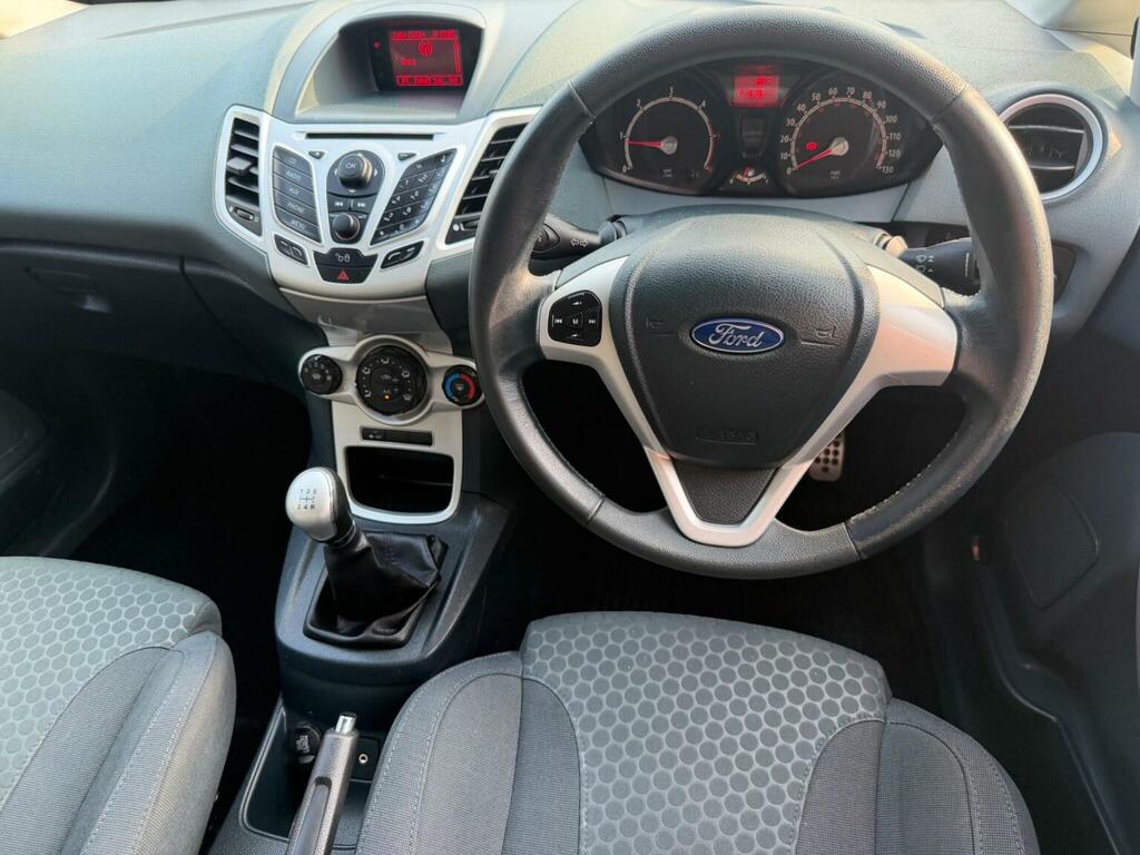 Ford Fiesta 1.2 Zetec 81 Bhp Blue #2