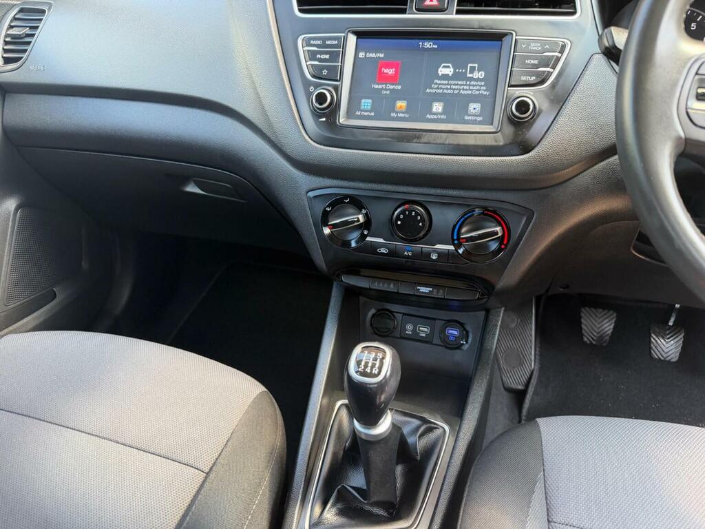 Hyundai I20 1.2 Se Launch Edition Euro 6 Ss White #5