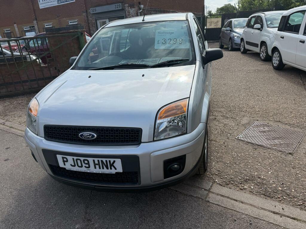 Ford Fusion Zetec Climate Silver #5
