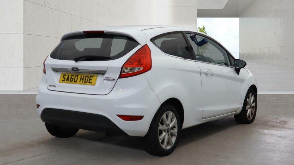 Ford Fiesta 1.25 Zetec White #4