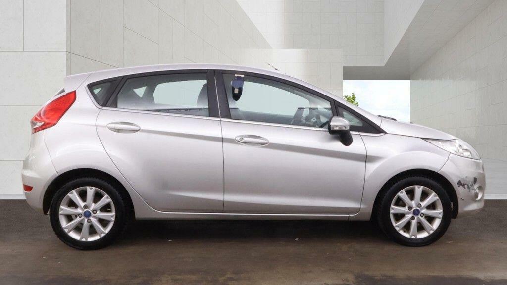 Ford Fiesta Zetec Blue #4