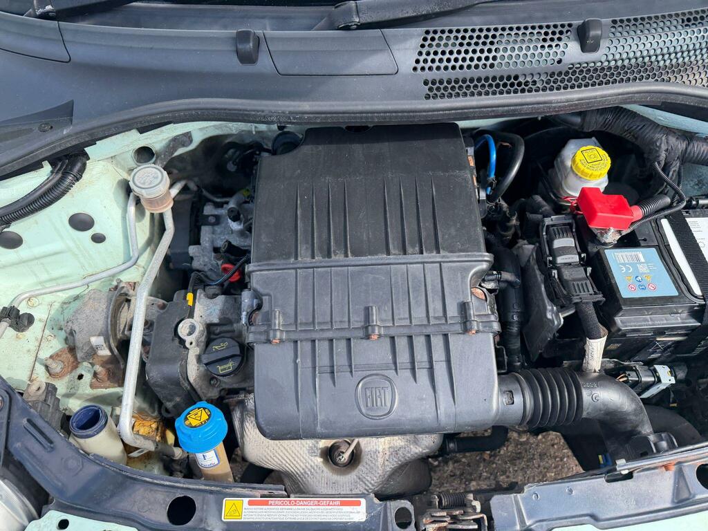 Fiat 500 Twinair S 105 Red #28