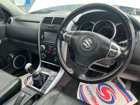 Suzuki Grand Vitara 1.9 Ddis Sz5 4Wd Euro 5 White #40
