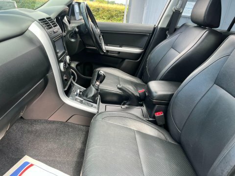 Suzuki Grand Vitara 1.9 Ddis Sz5 4Wd Euro 5 White #37