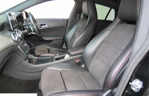 Mercedes-Benz CLA Class 2.1 Cla220d Amg Black #3