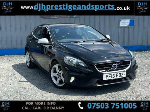 Volvo V40 2.0 T2 R-design Black