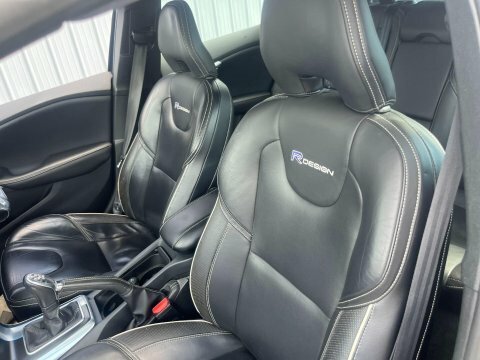 Volvo V40 1.6 D2 R-design Blue #5
