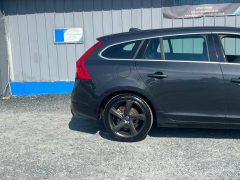 Volvo V60 1.6 D2 R-design Estate Euro 5 S  #20
