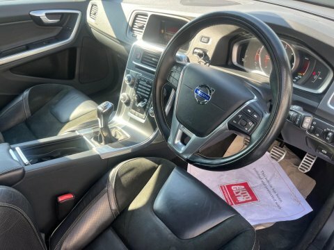 Volvo V60 1.6 D2 R-design Estate Euro 5 S  #29