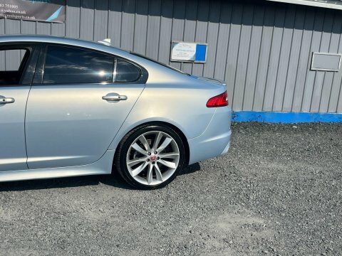 Jaguar XF Estate 2.2D Luxury Sportbrake Euro 5 Ss Grey #17