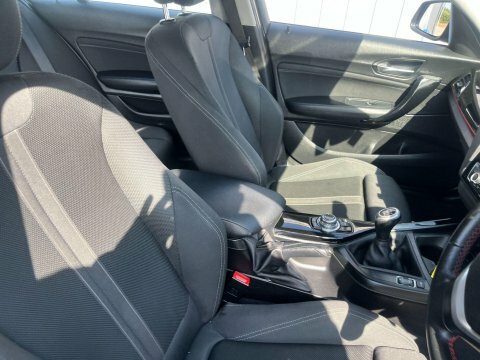 BMW 1 Series 1.5 116D Sport Grey #4
