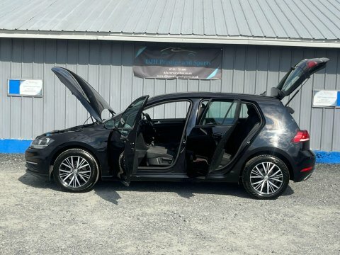Volkswagen Golf 1.4 Tsi Se EX18BVW Black #3