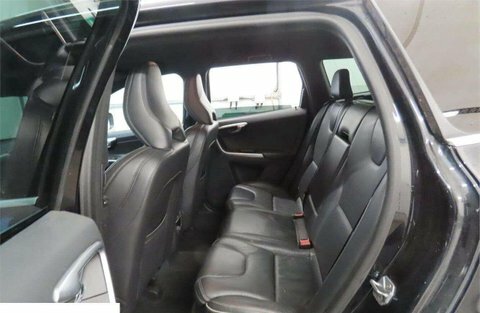 Volvo XC60 2.0 D4 R-design Black #3