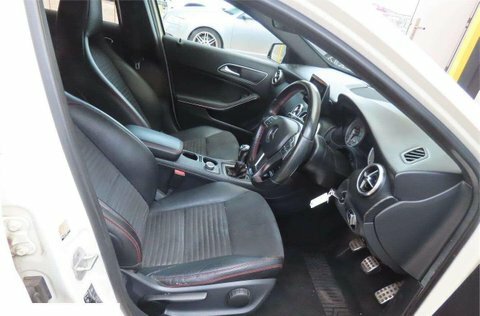 Mercedes-Benz A Class 2.1 A200 Cdi White #5