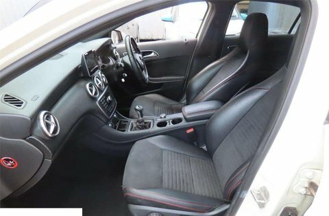 Mercedes-Benz A Class 2.1 A200 Cdi White #4