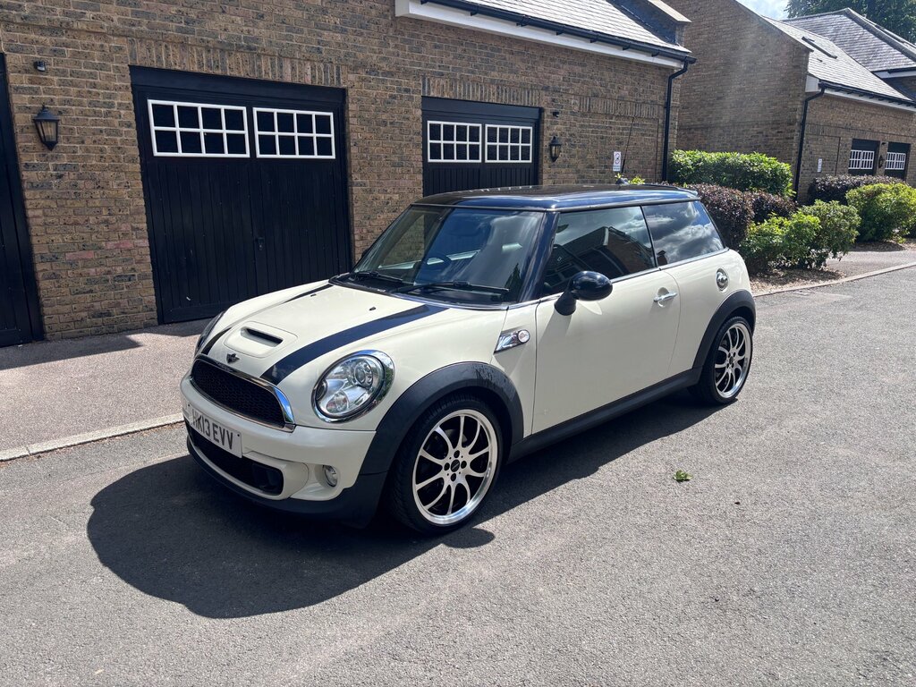 Mini Hatch 1.6 Cooper S Hatchback Euro 5 S White