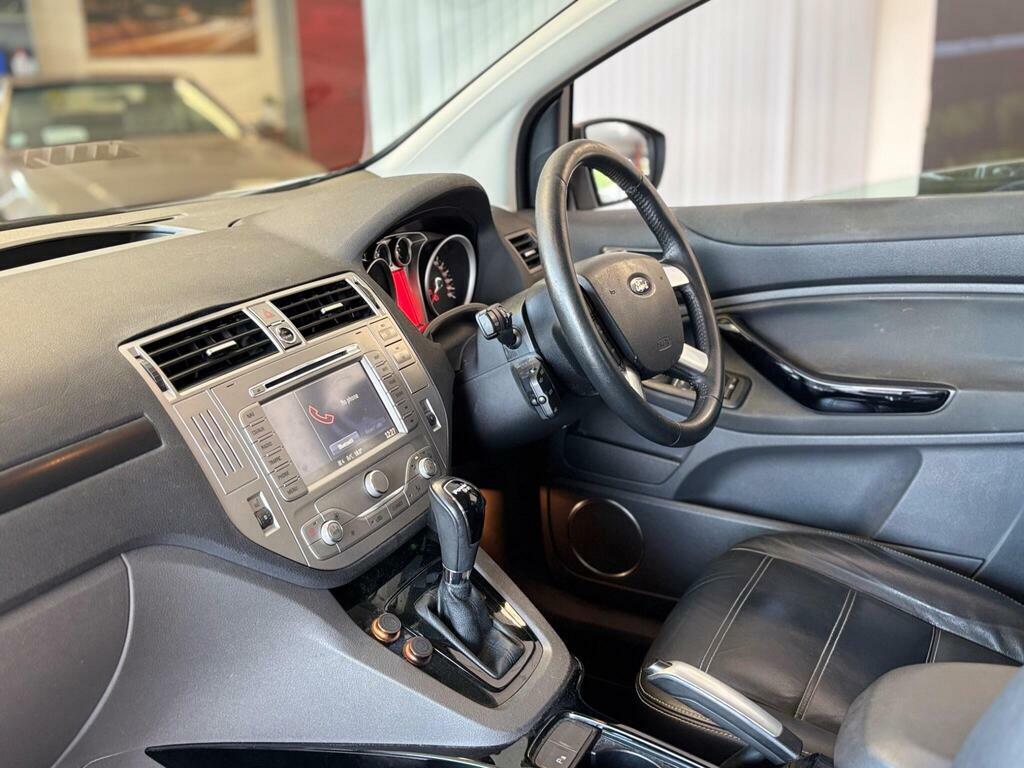 Ford Kuga 2.0 Tdci Zetec 2Wd Euro 5 201262 White #10