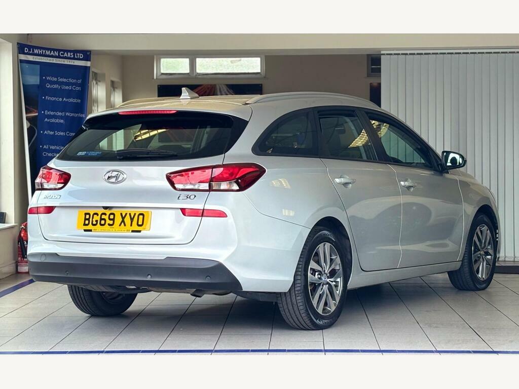 Hyundai I30 1.6 Crdi Se Nav Tourer Euro 6 S S Silver #6