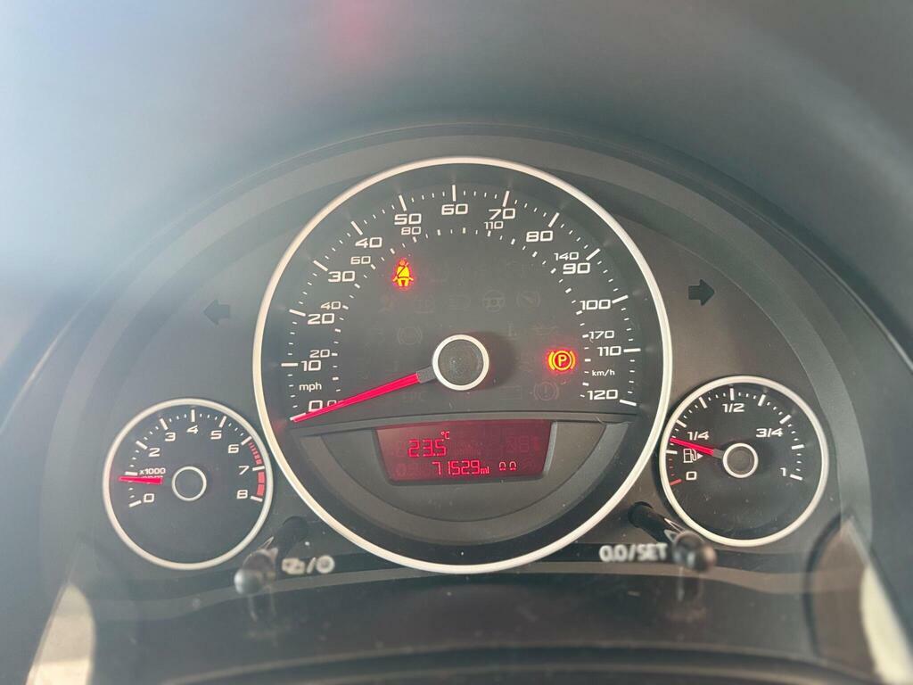 Seat MII Yellow #17