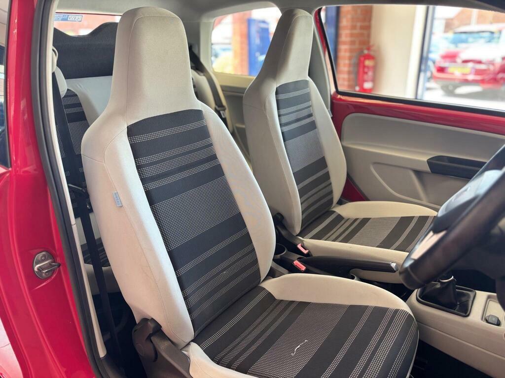 Seat MII Yellow #12