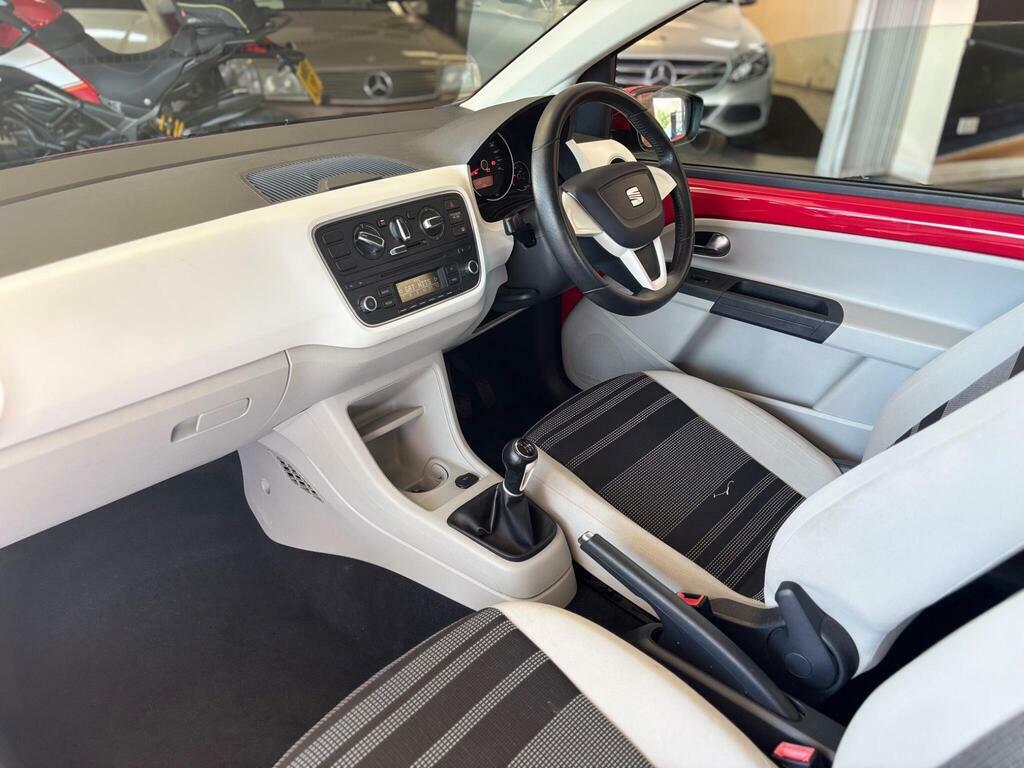 Seat MII Yellow #10