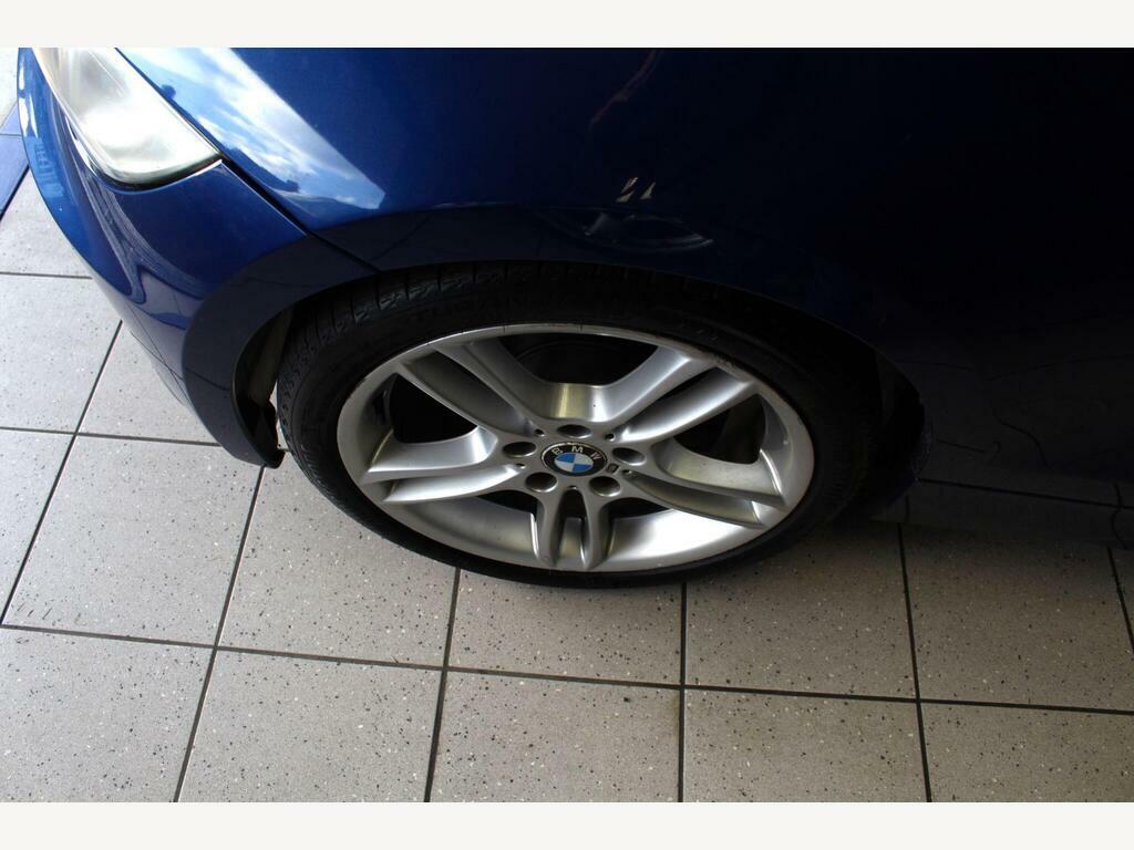 BMW 1 Series 2009 59 2.0 White #16