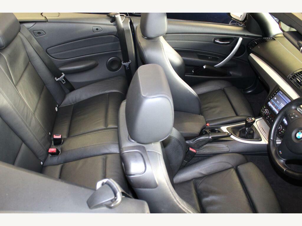 BMW 1 Series 2009 59 2.0 White #21
